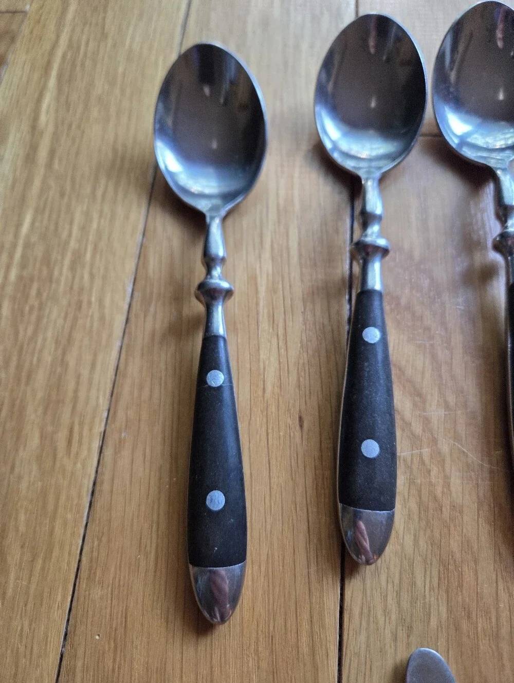 N/A classic flatware